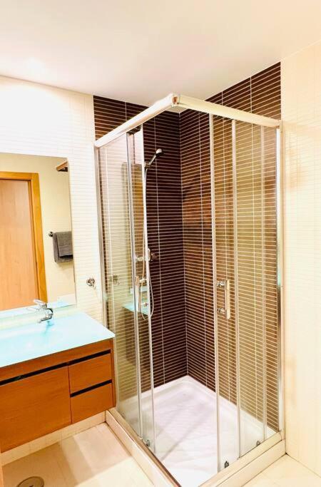 Olhao 3 Bedroom With Rooftop Pool, Marina Village ภายนอก รูปภาพ